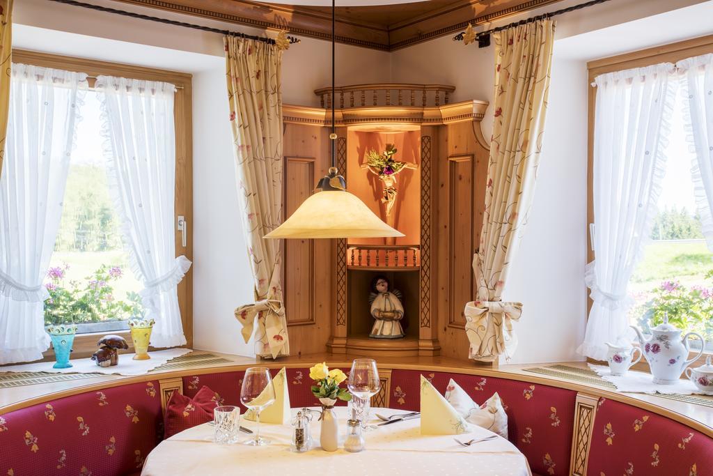 Gasthaus Zum Kreuz Sankt Margen Luaran gambar
